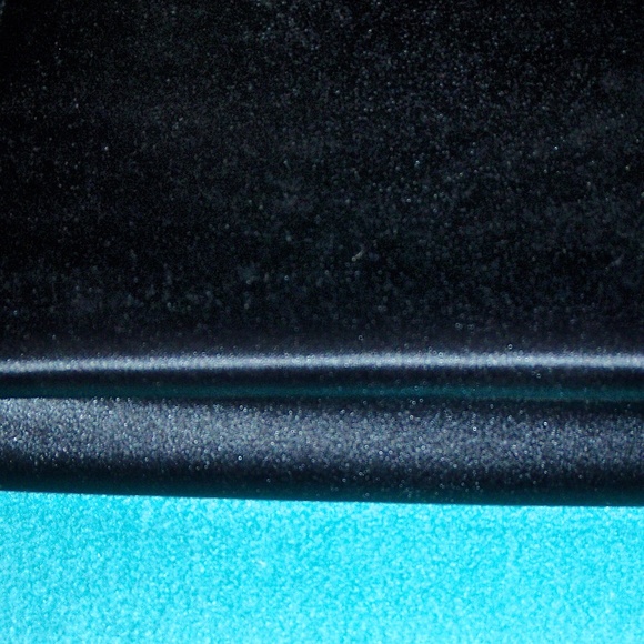 Lord & Taylor black satin evening handbag with straps - Picture 3 of 5